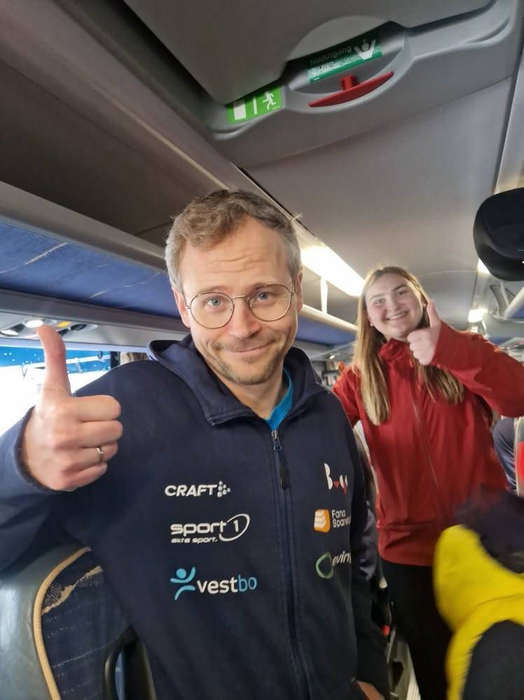 Reiseleder Magnus og trener Julie