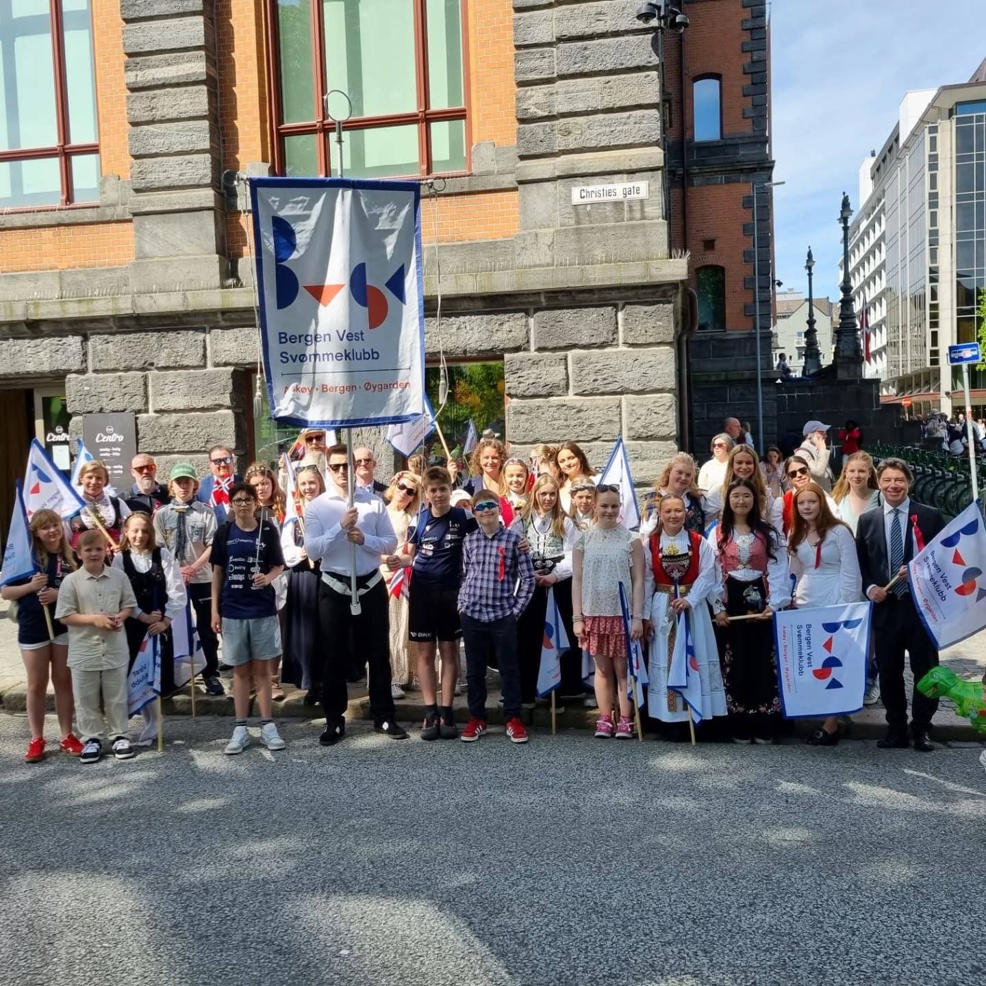 Bergen Vest Svømmeklubb gjengen samlet