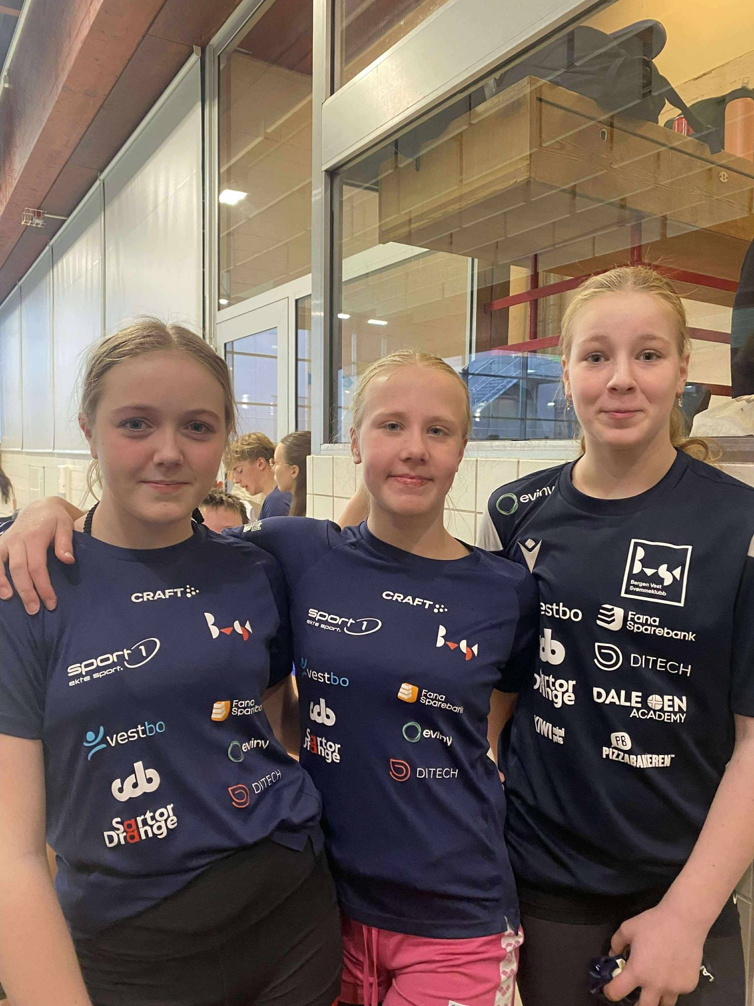 Glade jenter på Arnasprinten