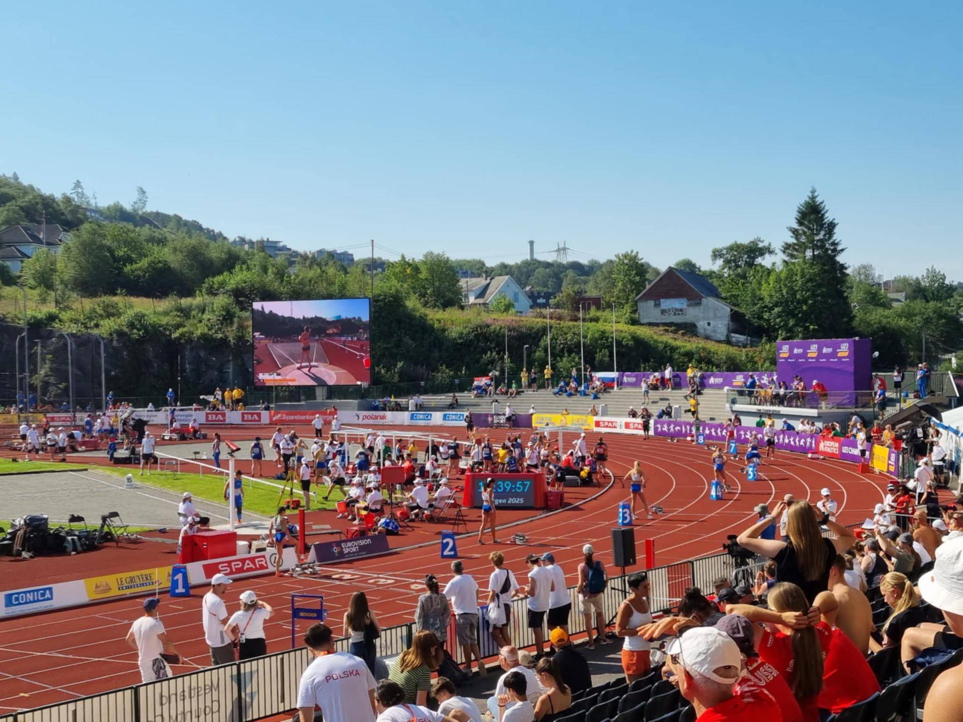 EM U23 i friidrett på Fana Stadion i strålende sol