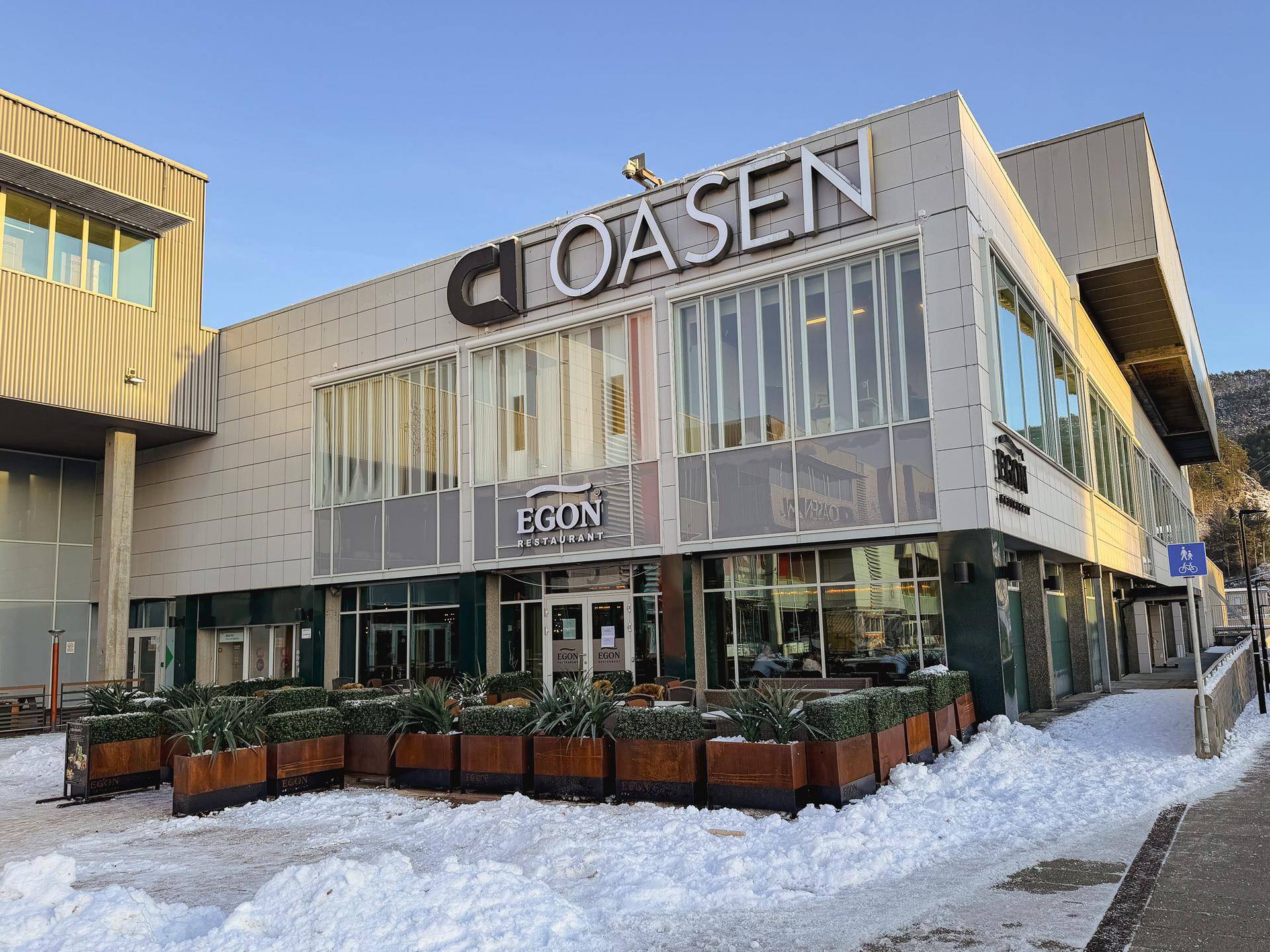 EGON Oasen fra utsiden