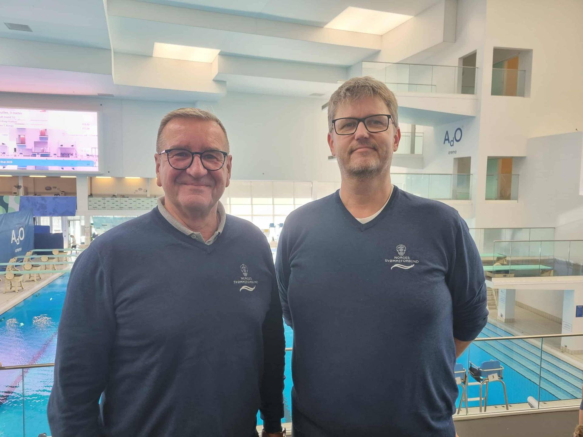 Svømmepresident Cato Bratbakk og styremedlem Bjørn Wirum